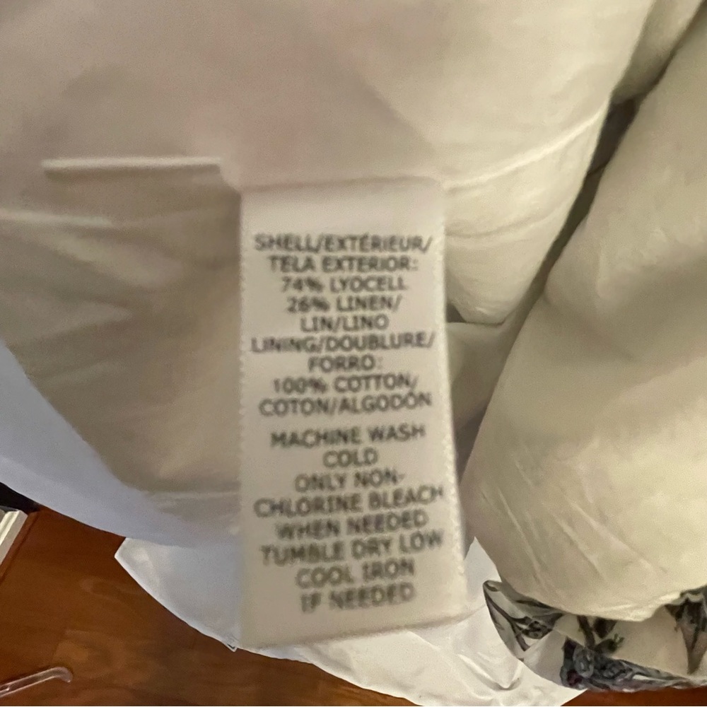 LOFT pink and white floral minidress - Picture 4 of 4